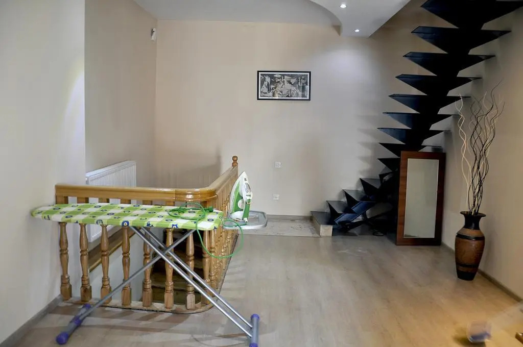 apartment duplex opera