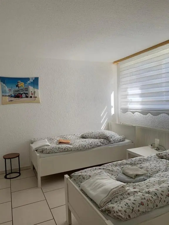 Ferienwohnung 1 Souterrainfenster