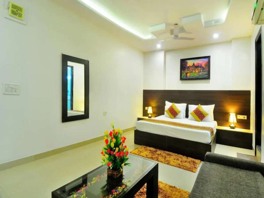 Hotel Sky Rich International