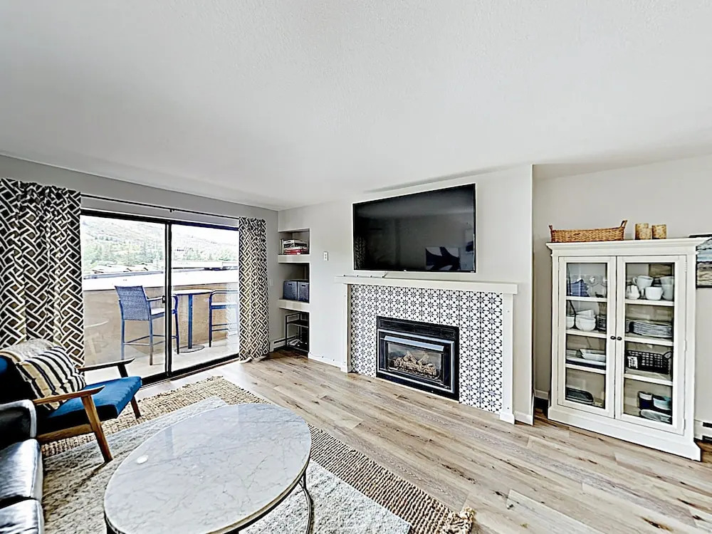 New Listing! Modern - Steps To Gondola! 2 Bedroom Condo