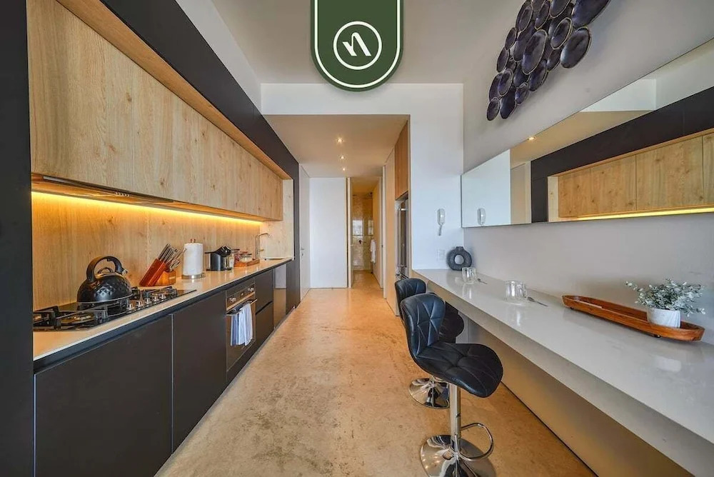 Luxury 1BR Condo - Rooftop Pool - Bay View
