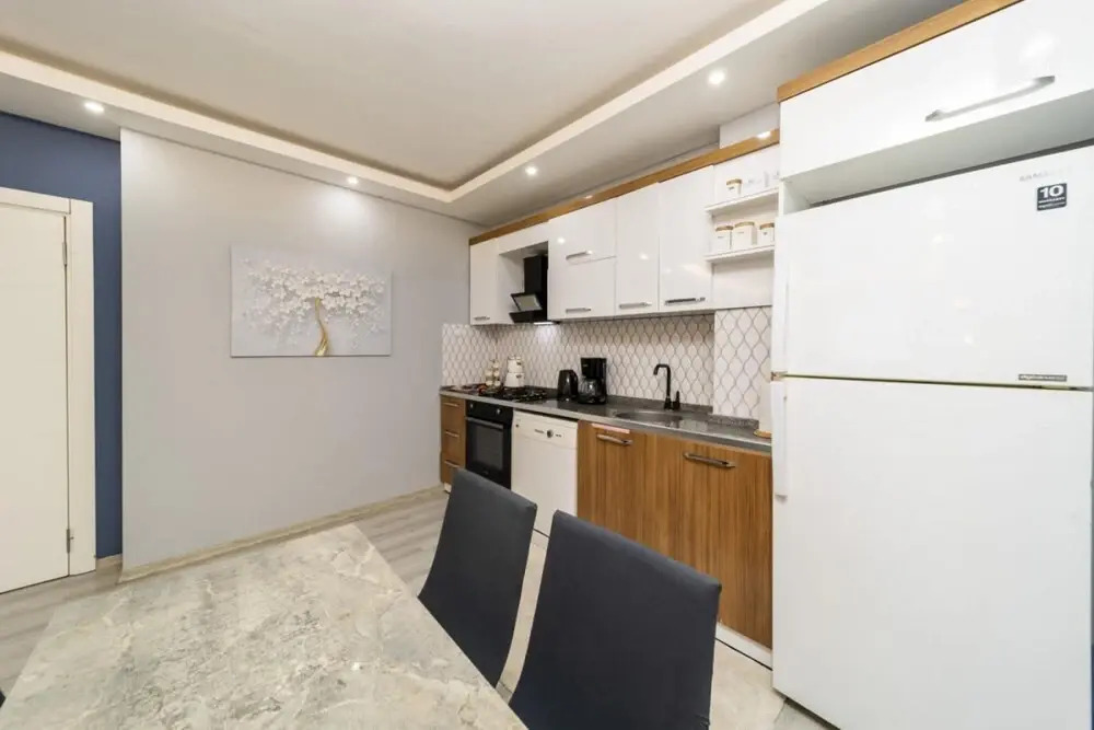 Lovely Apartment Near Konyaalti Beach in Muratpasa