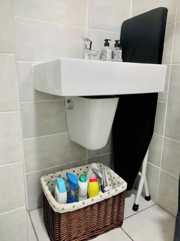 Cozy Home in Greenpark Boksbug by OR Tambo Airport