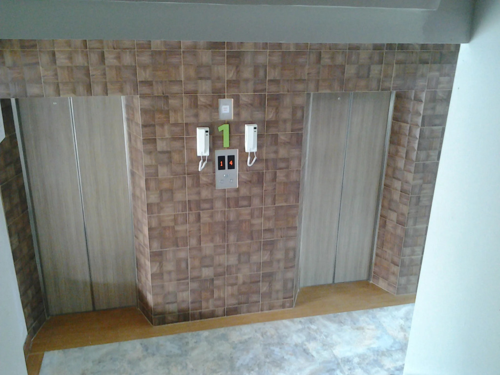 Tree Boutique Residence - Quiet Oasis - Stunning View, Pool & Gym