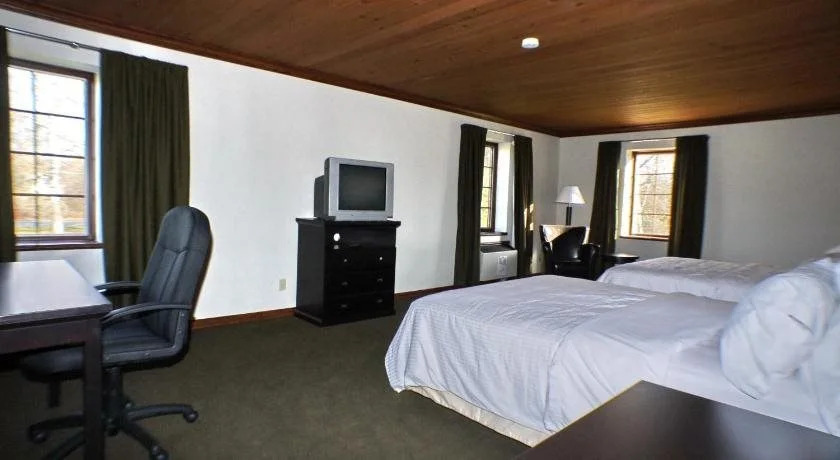 Riverview Lodge