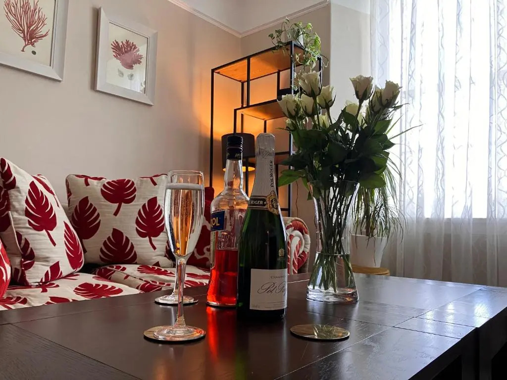 Elegant well appointed maisonette 105m2