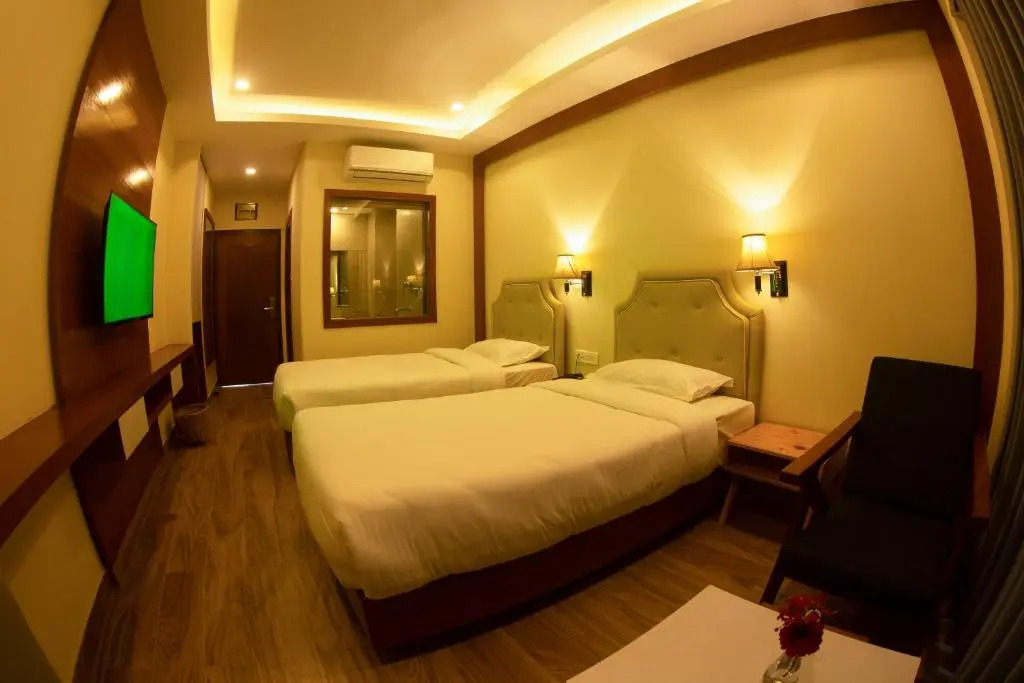 Hotel Fewa Trip