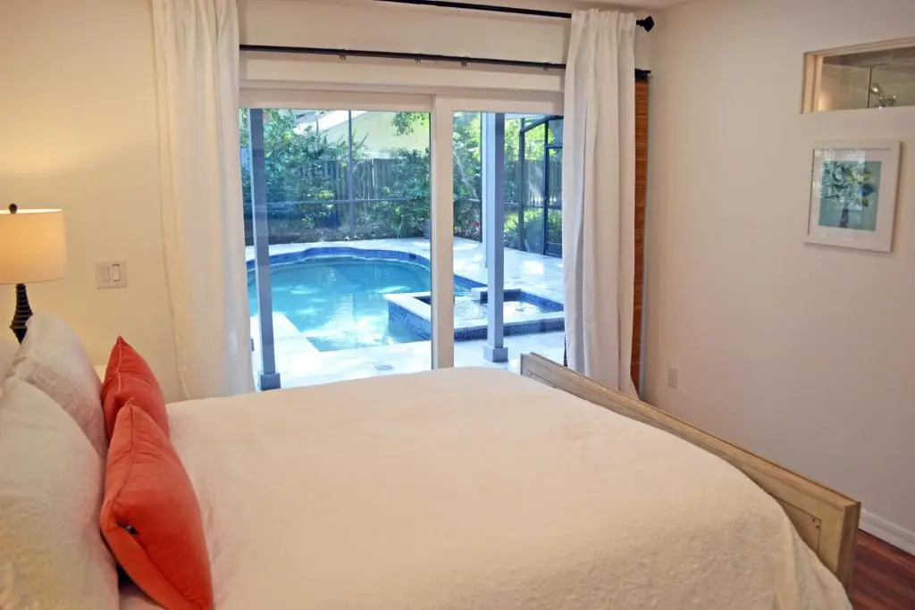 Shell Beach - The Treehouse 210