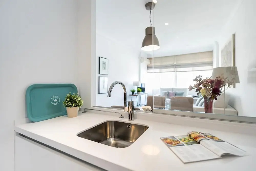 Campana Center Apartments