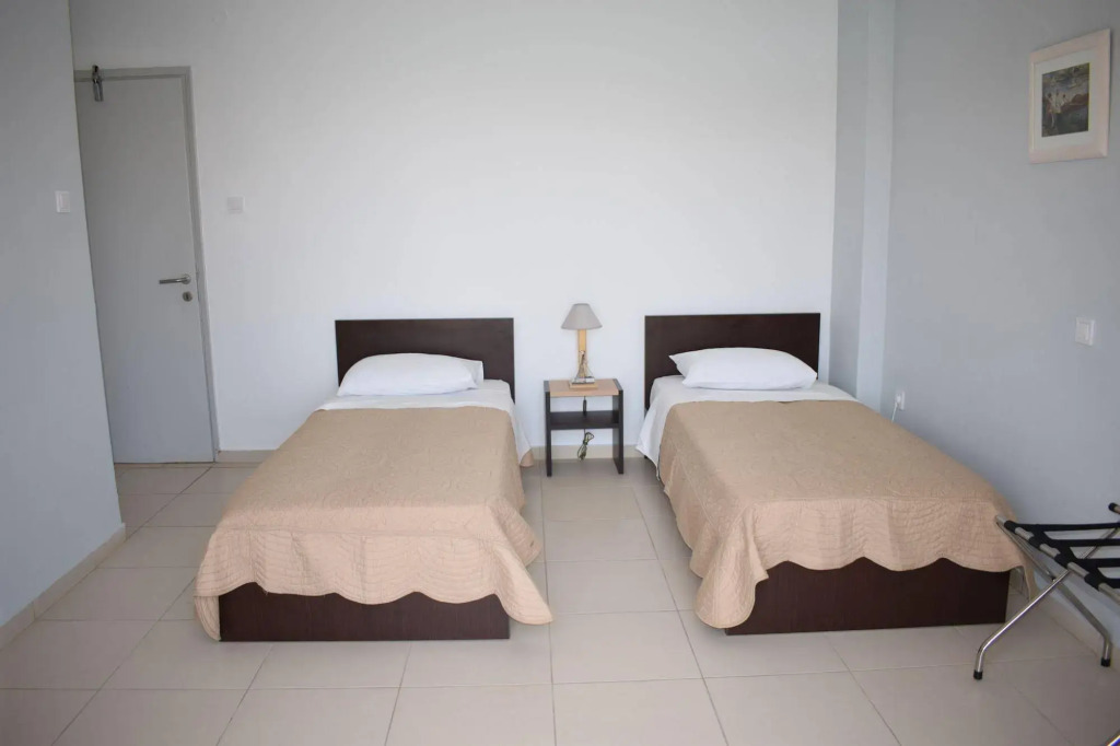 Vari Beach Hotel