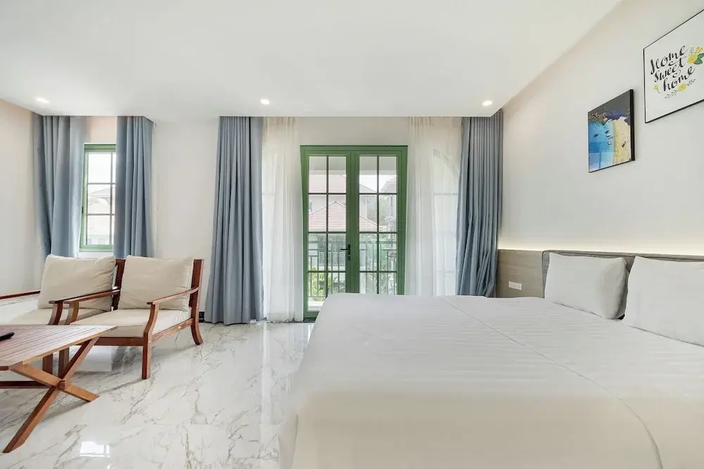 Hillside condo at Sunset town - Southern Phu Quoc