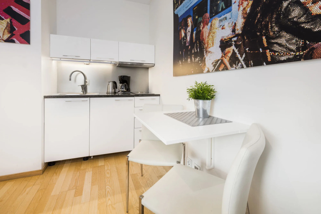 Akers Have Apartments