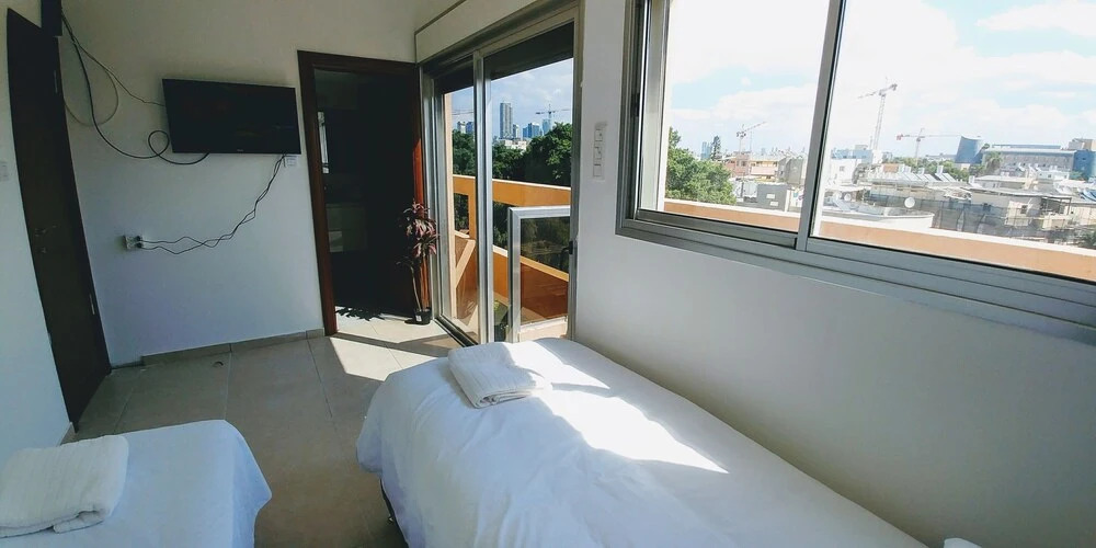 Old Jaffas Penthouse Boutique Hostel