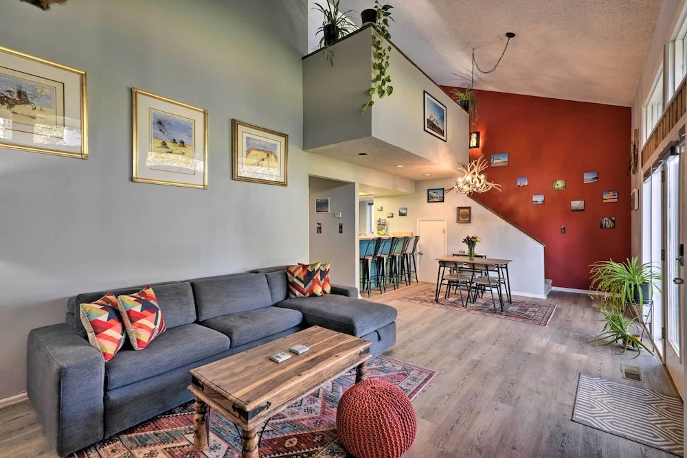 Sunny Pagosa Springs Escape w/ Deck & Views!