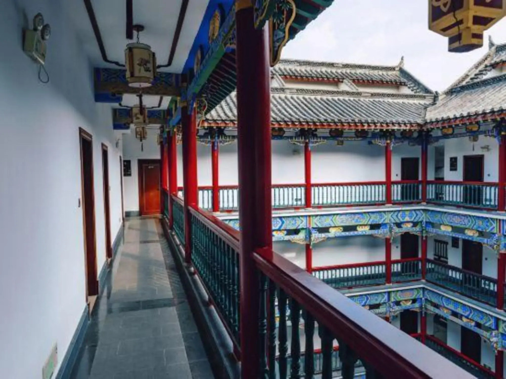 Taohuayuan Liu Contract Chun Inn