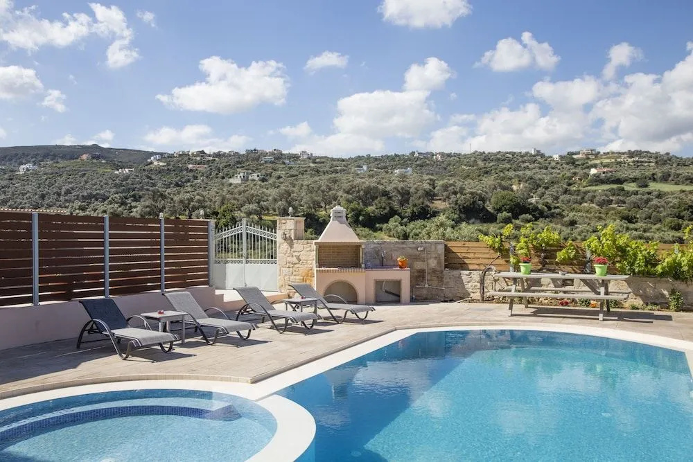 Villa Saint George