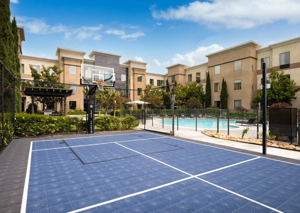 Holiday Inn Carlsbad by IHG