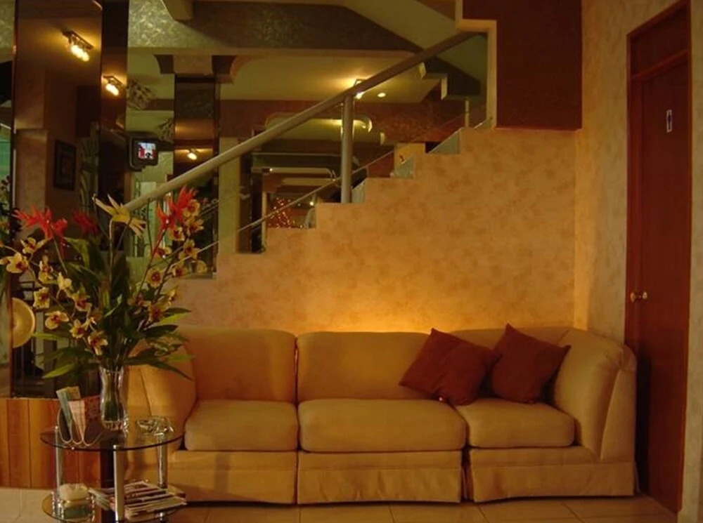 Hotel Villa Monini