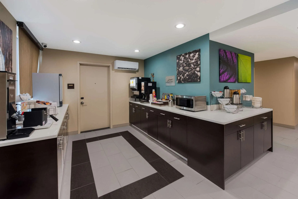 Sleep Inn Brooklyn - Sheepshead Bay