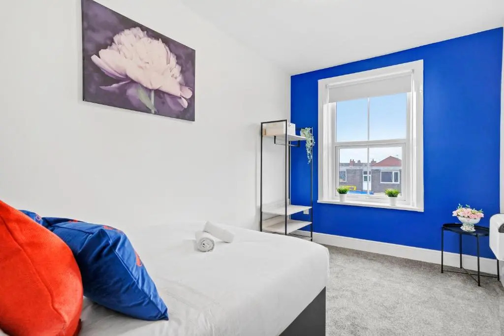 Sunshine Serviced Apartments by Happy Sunshine Stay