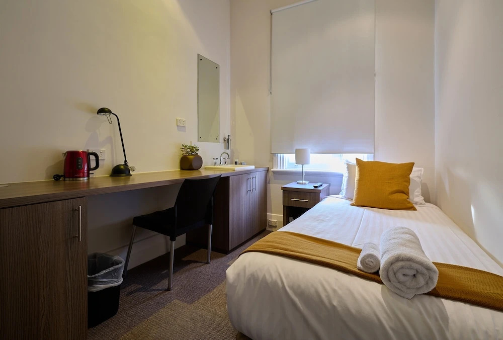 Norfolk Hotel