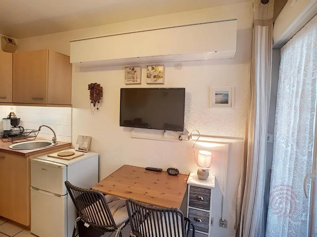 Appartement Lamalou-les-Bains, 1 pièce, 2 personnes - FR-1-451-125