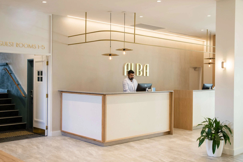 Hotel Alba Adelaide