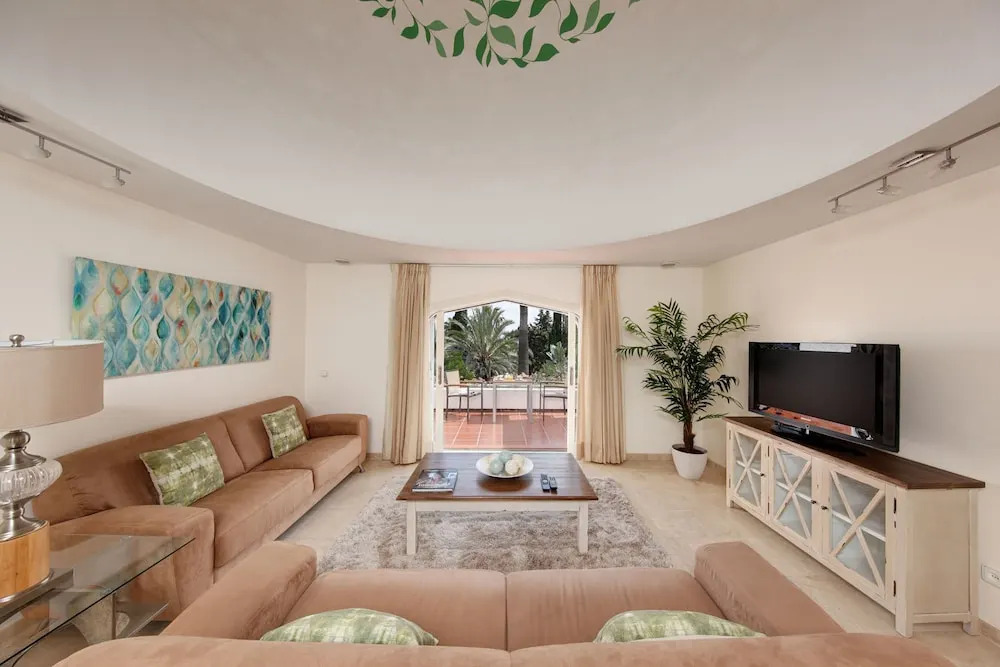 Villa Bara