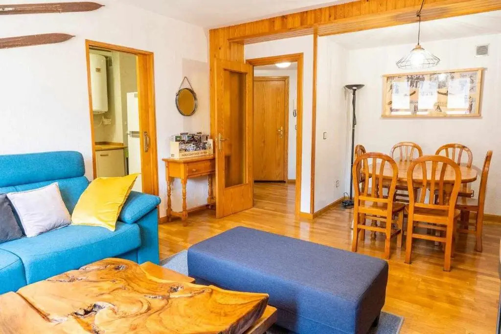 La Marmota Suite apartamento rústico en Panticosa