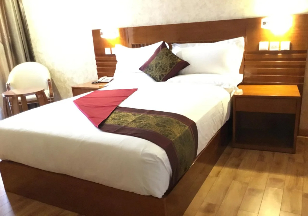 Marcen Addis Hotel