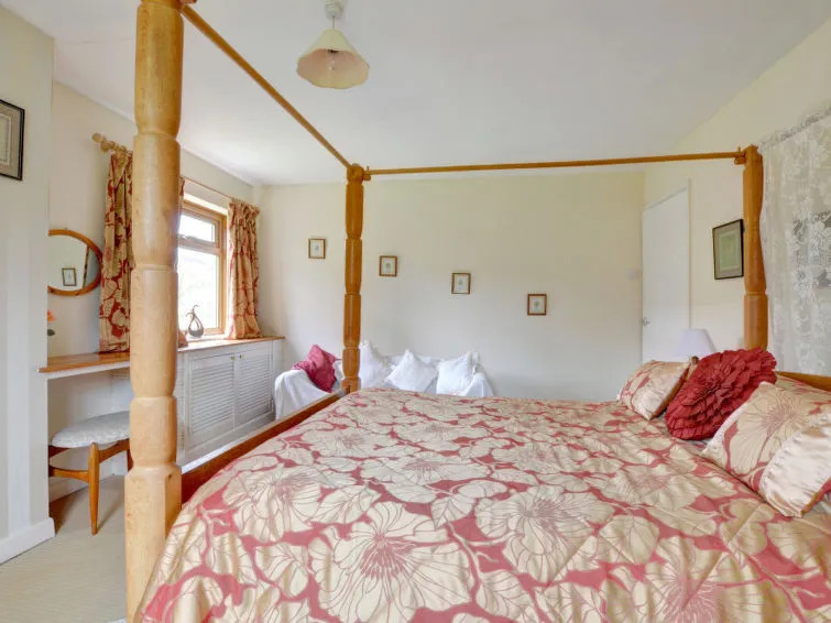 Holiday Home White
