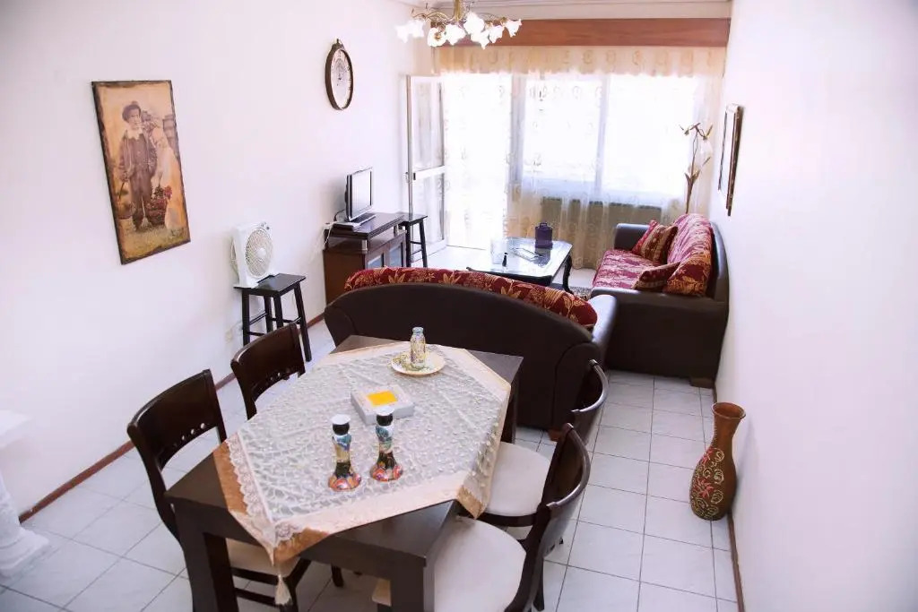 Comfortable House with Warm Hospitality