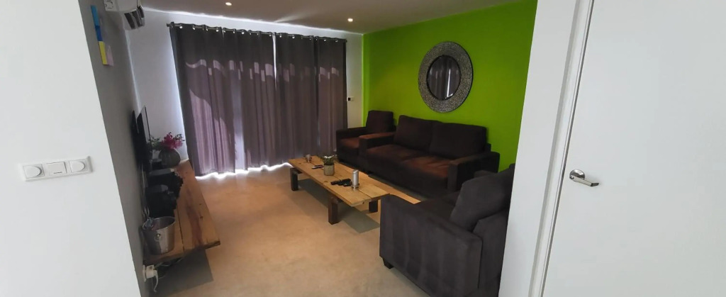 Sunny Hill Apartment