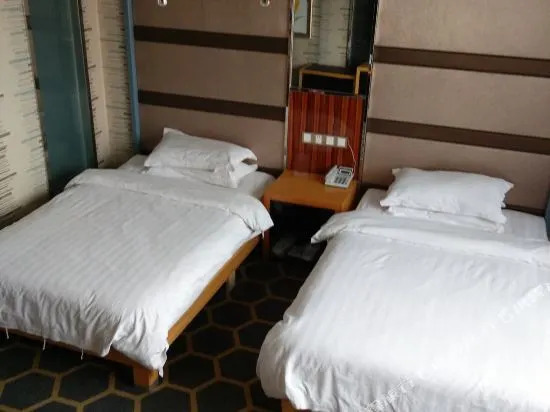 Fengchao Hotel (Ancient City of Kashgar)