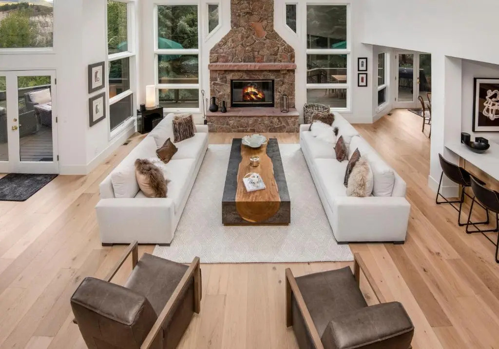 Modern Beaver Creek Private House
