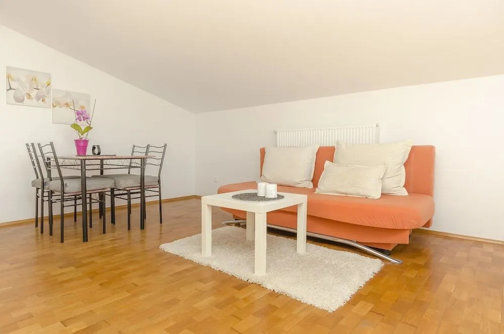 Apartments Ruzica