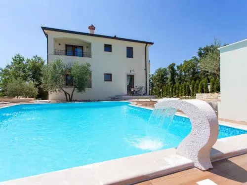Villa Birikina with Pool