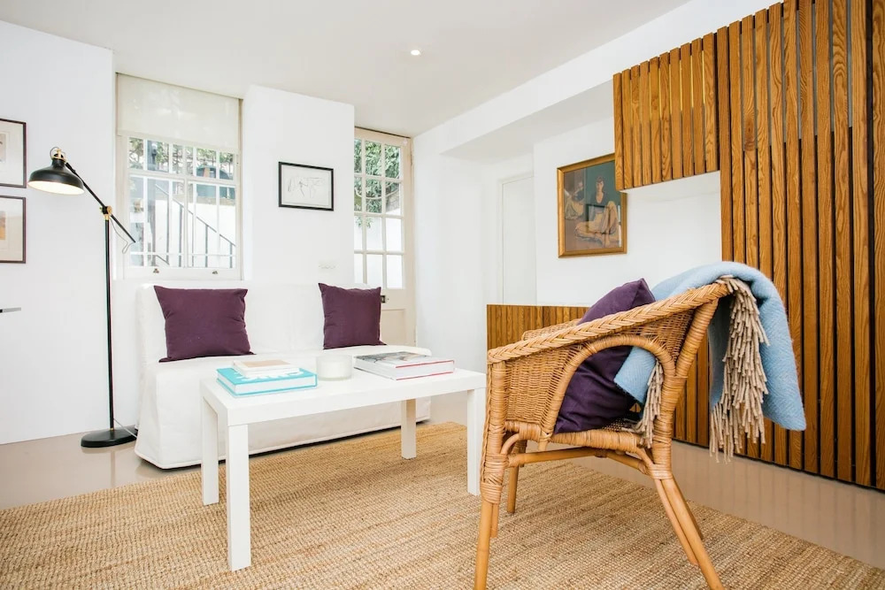 2 Bed Flat Near Kensington Gardens