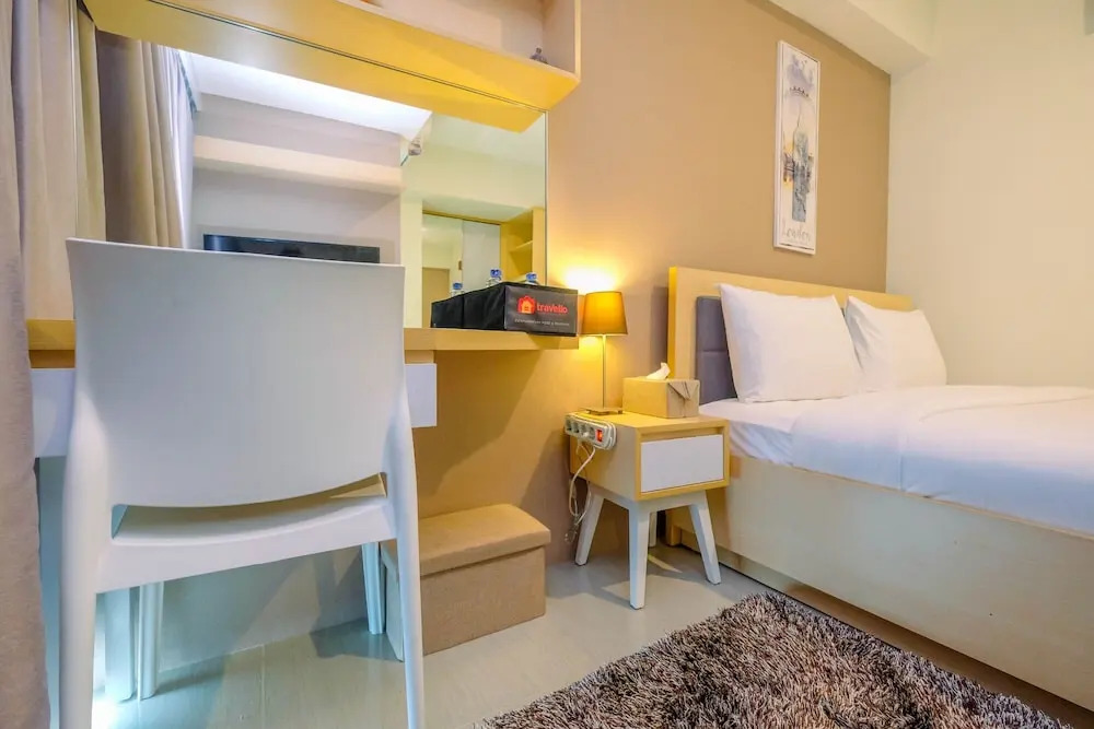 Well Furnished 1BR Grand Kamala Lagoon Apartment