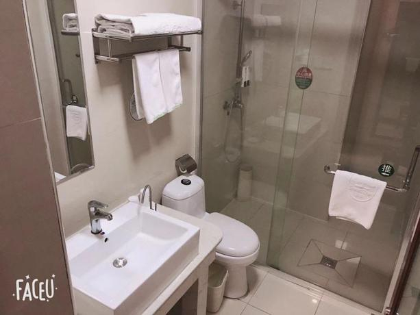 GreenTree Inn ShanDong JiNing Chongzhou Train Statiom Beishuncheng Street