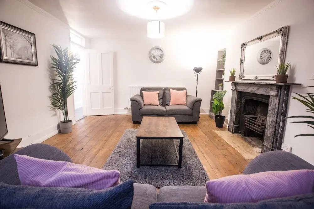 Short Stay Bristol - Pembroke Apartment