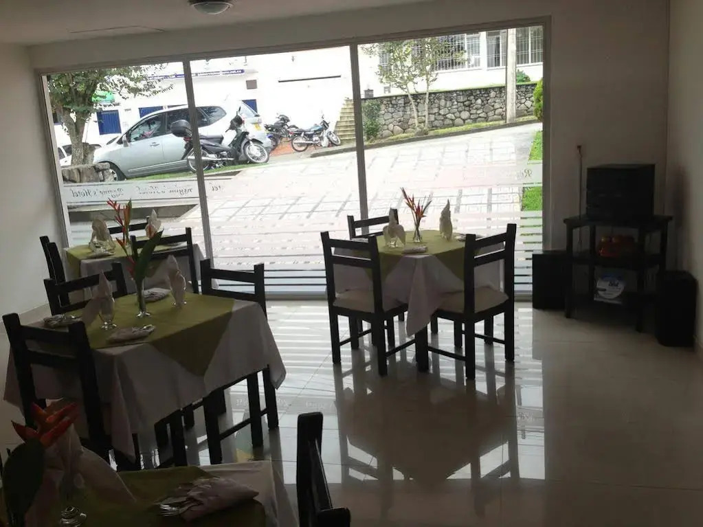 Regines Hotel