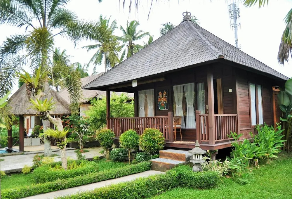 Uma Dong Loka Village