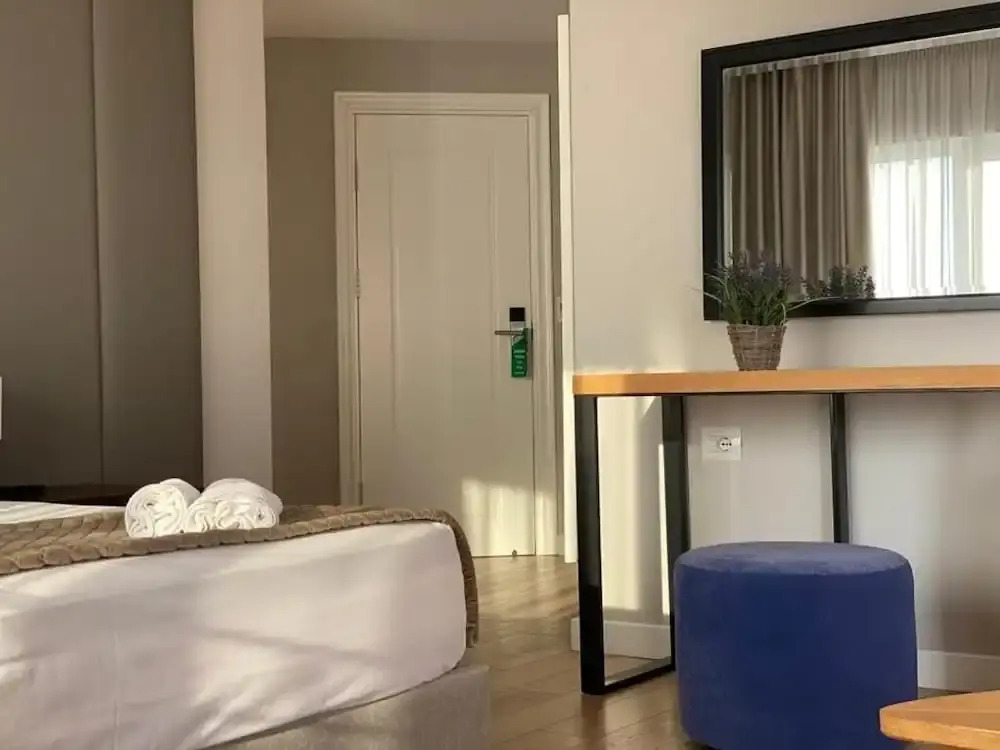 AMI MAR Hotel
