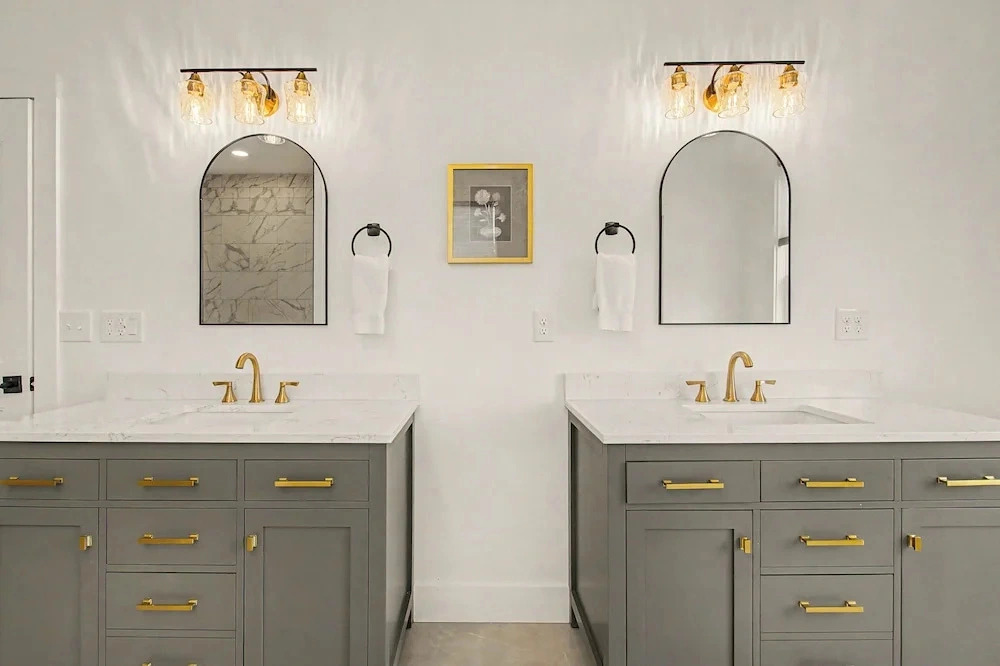 Holiday House by Taylor Made Deep Creek