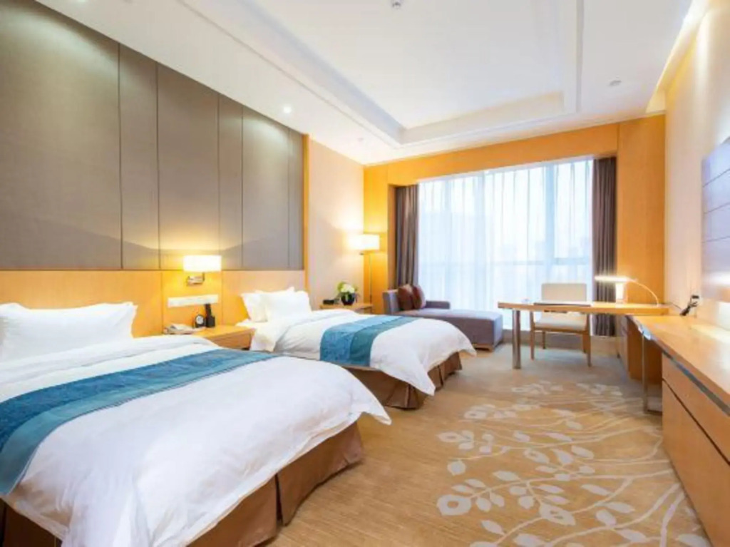 Golden Sun Hotel
