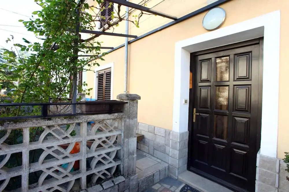 Apartment With 2 Bedrooms in Izola, With Furnished Terrace and Wifi Near the Beach