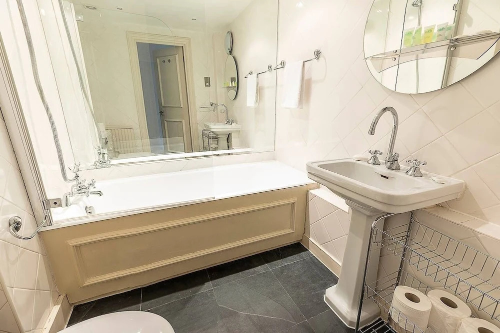 Gorgeous 2-bed Flat in Kensington