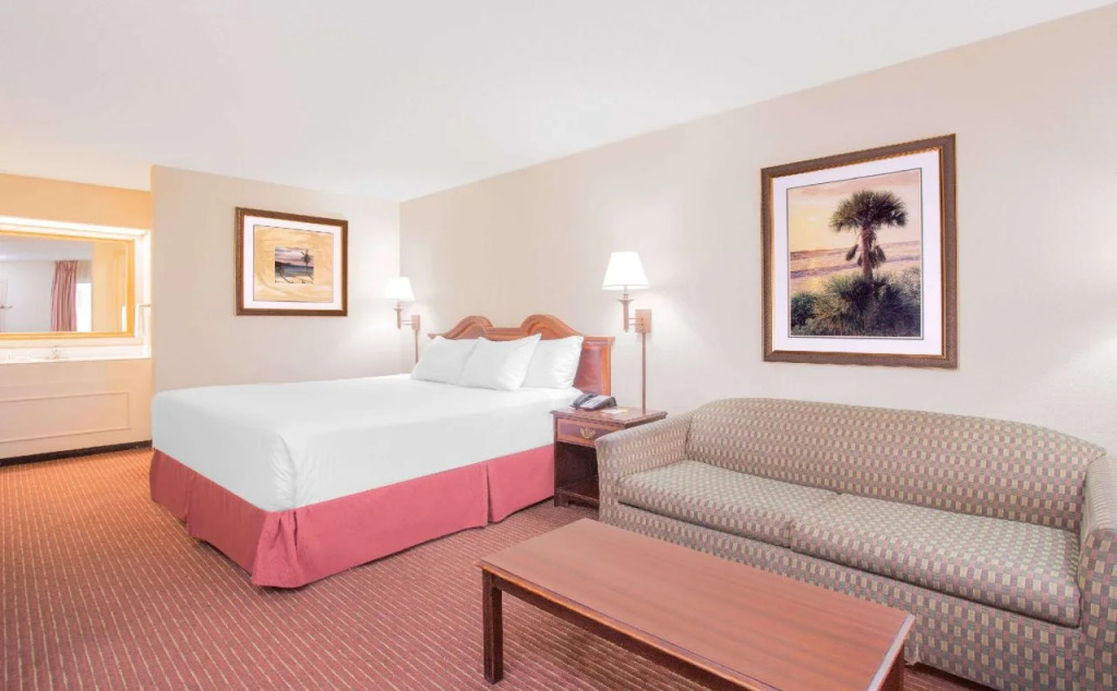 Days Inn Dothan