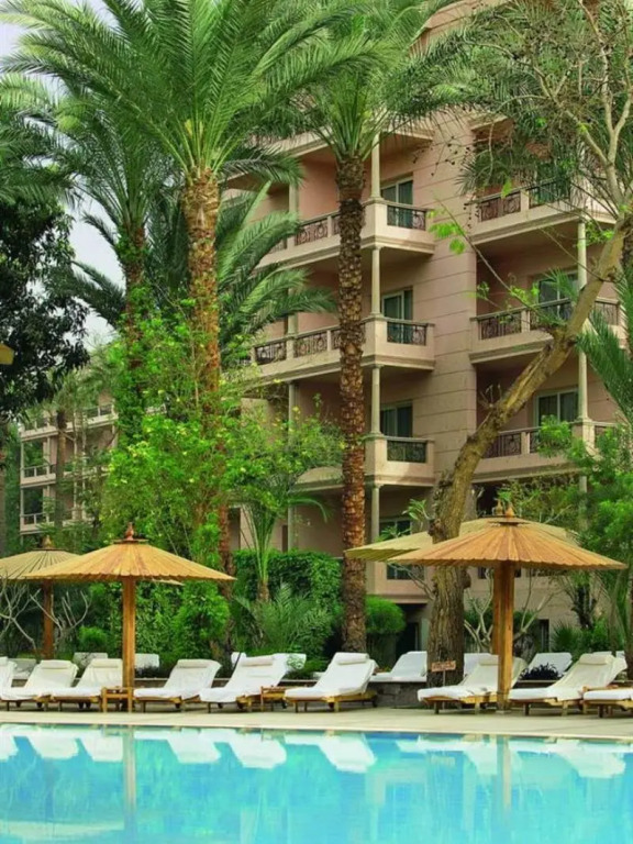 Pavillon Winter Luxor